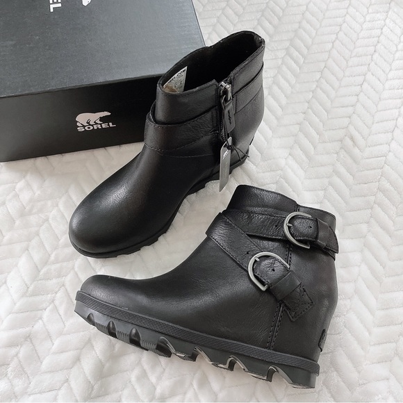 Sorel Joan Of Arctic II Wedge Bootie - Picture 2 of 9